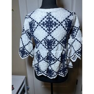 Kindred Embroidered Peasant Top White‎ Navy Blue Bell Sleeve Boho Size M